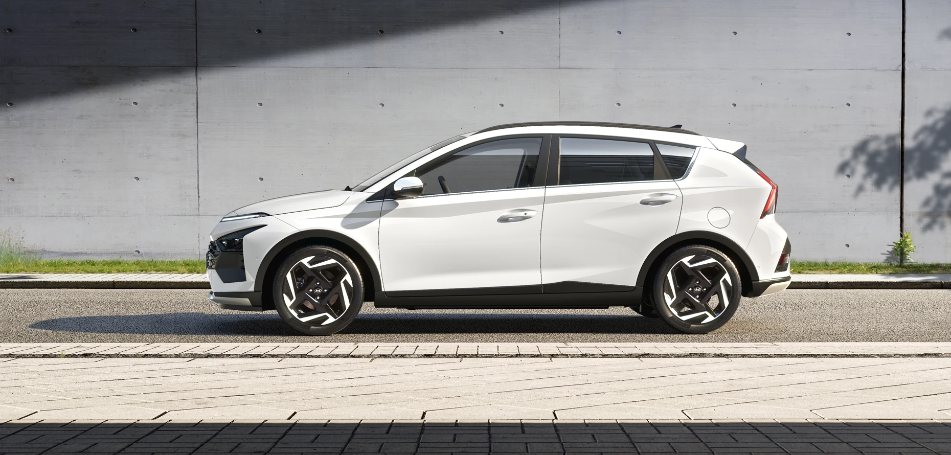 HME BC3 CUV Eviz EXT SAW Atlaswhite 52910Q0430 SHOT C003